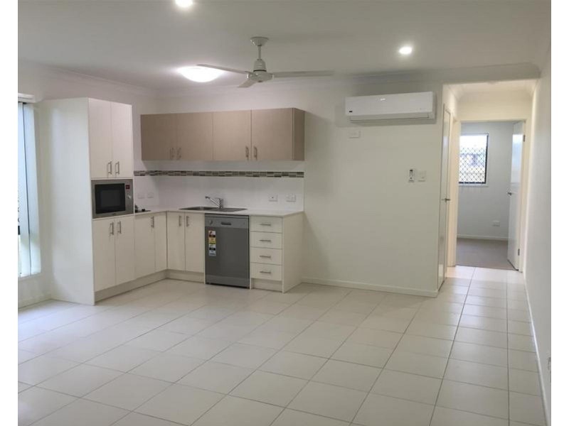2/47 Br Ted Magee Drive, Collingwood Park QLD 4301