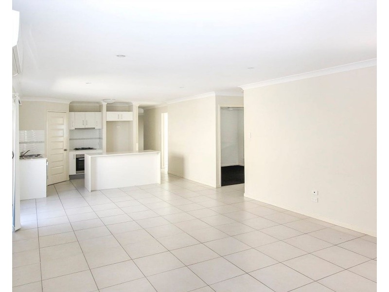 17 Glorious Promenade, Redbank Plains QLD 4301