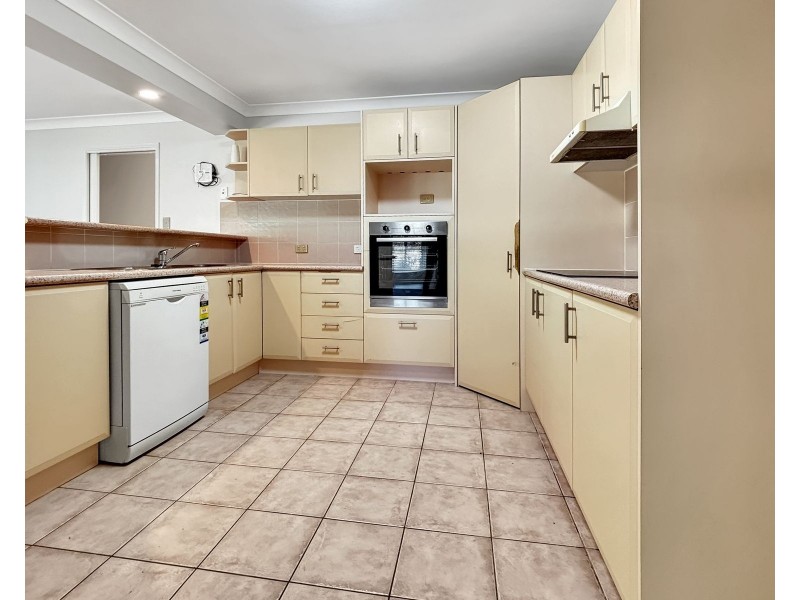 4 Glenhurst Court, Springfield QLD 4300