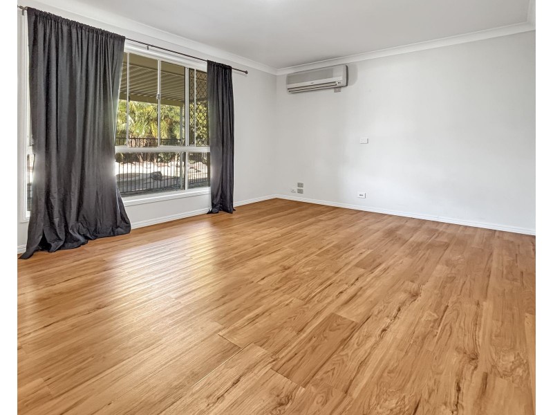 4 Glenhurst Court, Springfield QLD 4300