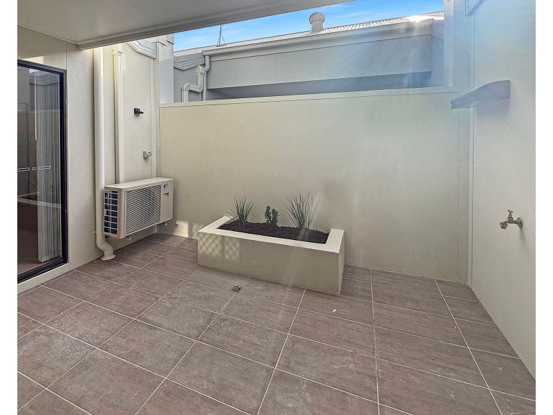 6A Greenview Avenue, South Ripley QLD 4306