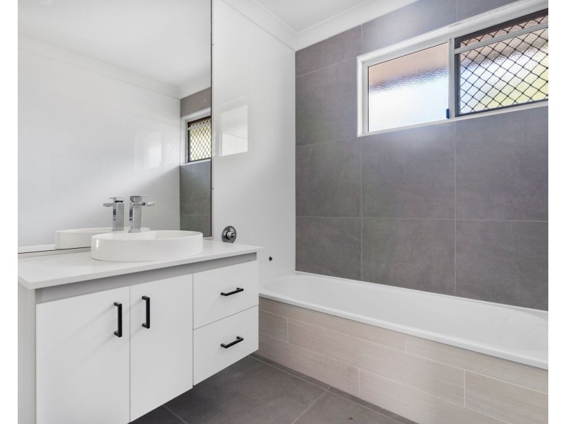 17 Janice Street, Gailes QLD 4300