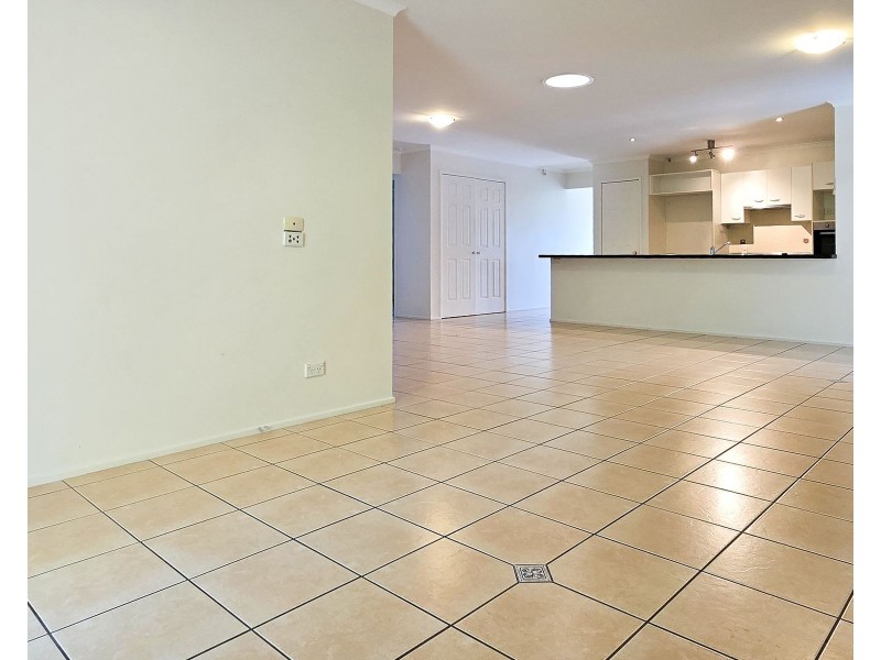 22 Mistletoe Court, Camira QLD 4300
