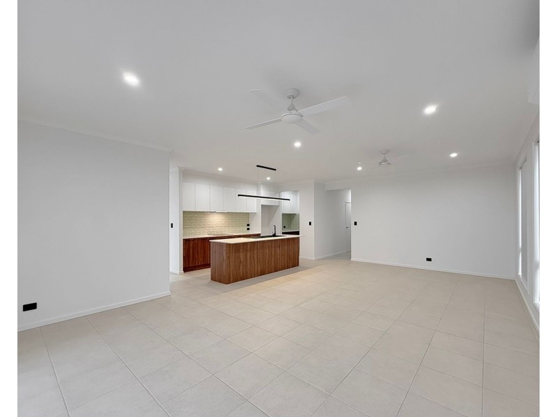 178 Barrams Road, White Rock QLD 4306