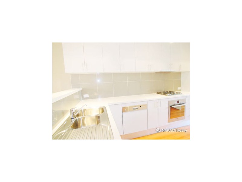 2 Hamilton Avenue, Naremburn NSW 2065