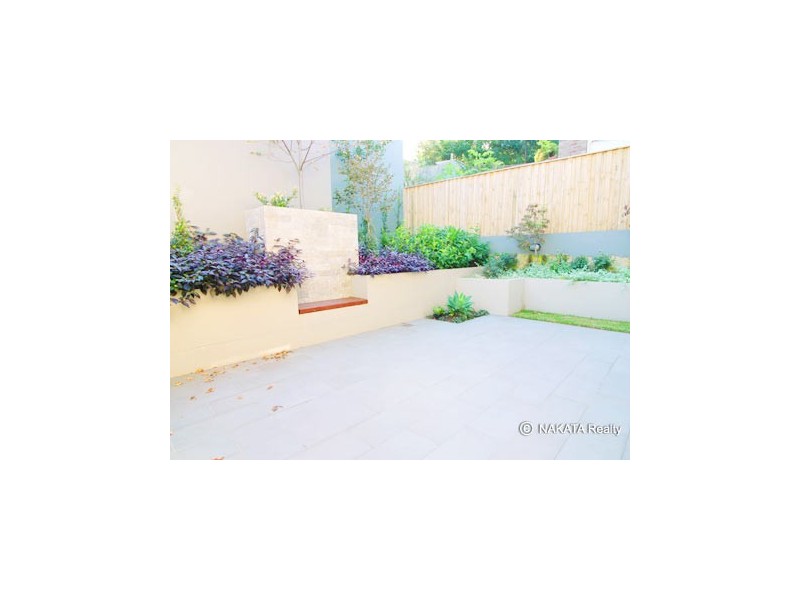 2 Hamilton Avenue, Naremburn NSW 2065