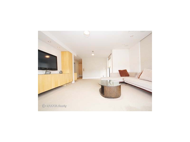 1 Kiara Cl   ., Kirribilli NSW 2061