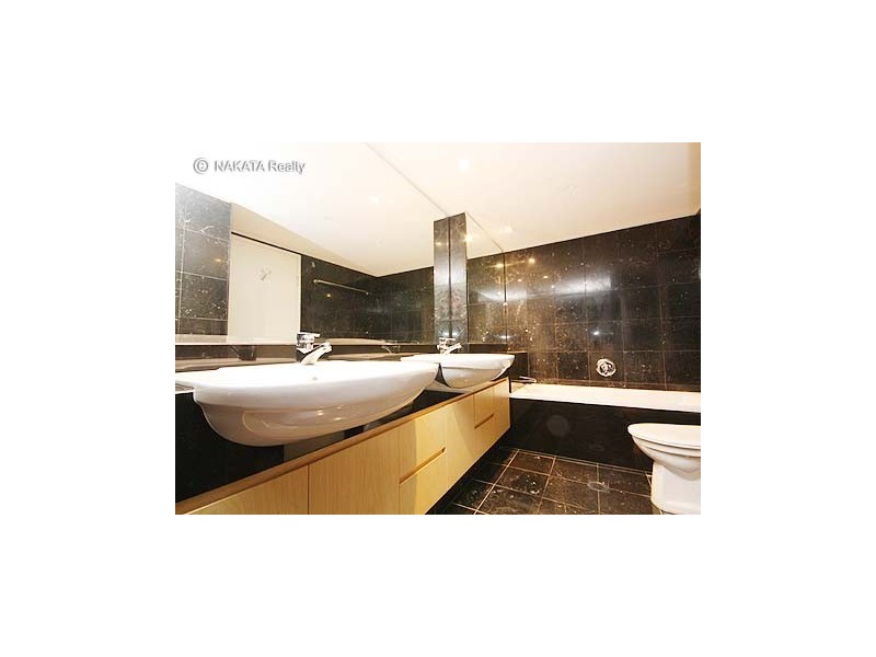 2 Dind St ., Milsons Point NSW 2061