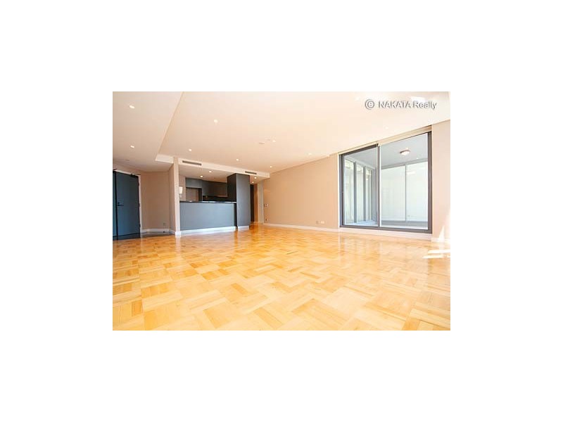 2 Dind St ., Milsons Point NSW 2061