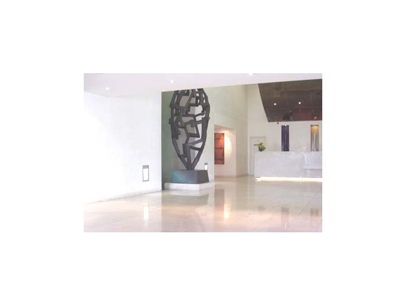 2 Dind St ., Milsons Point NSW 2061