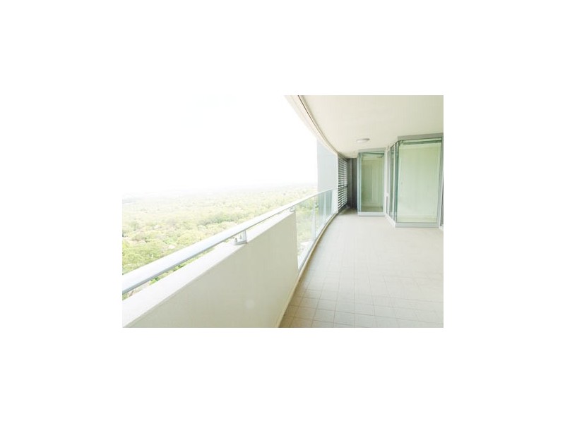 11 Railway St ., Chatswood NSW 2067