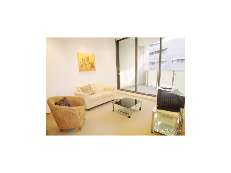 8 Glen St  ., Milsons Point NSW 2061