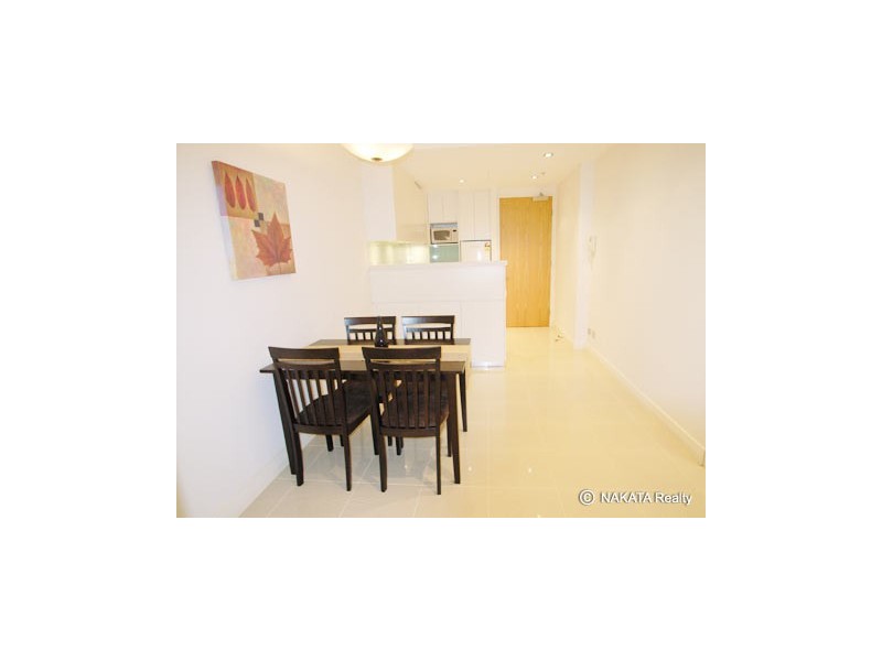 8 Glen St  ., Milsons Point NSW 2061