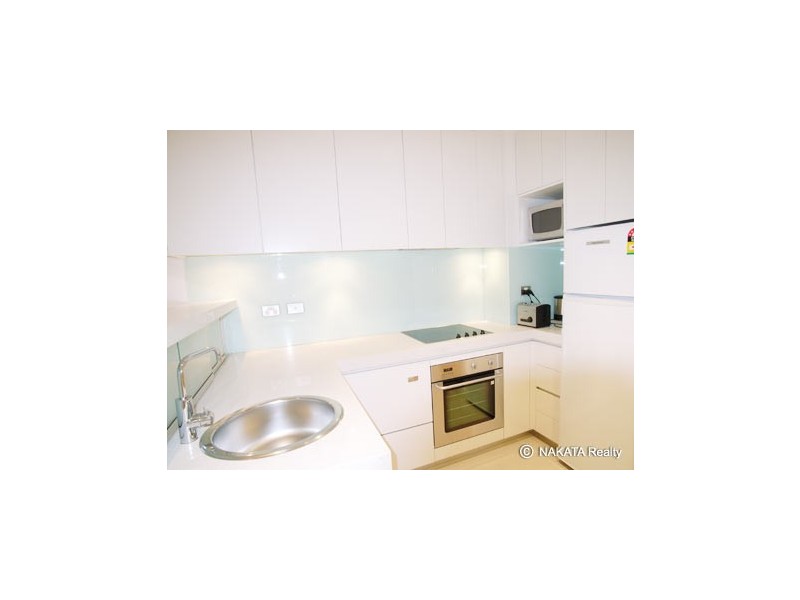 8 Glen St  ., Milsons Point NSW 2061