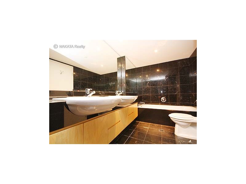 2 Dind St  ., Milsons Point NSW 2061