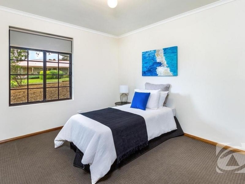 3 Carr Street, Mount Barker SA 5251