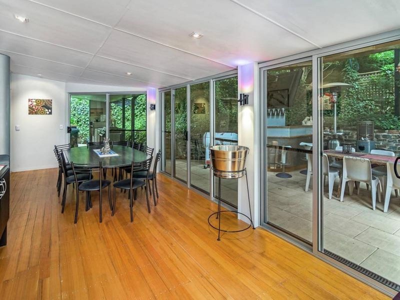 13 Ackland Avenue, Crafers SA 5152