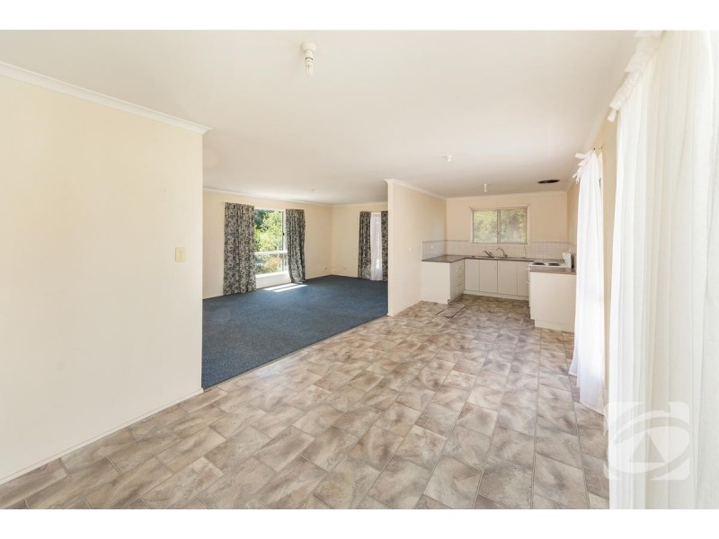 18 Hannam Street, Callington SA 5254