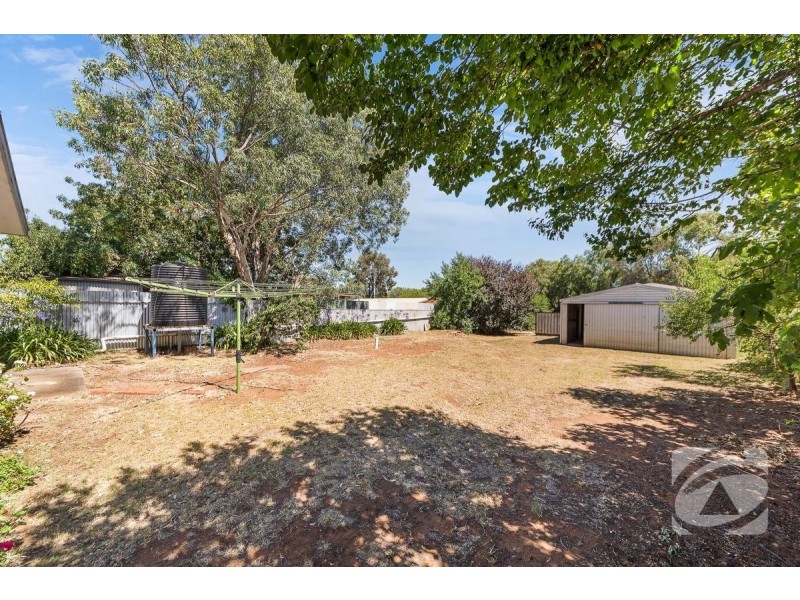 18 Hannam Street, Callington SA 5254