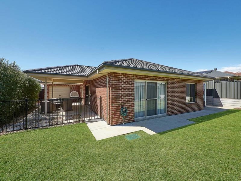 19 Bradford Street, Mount Barker SA 5251