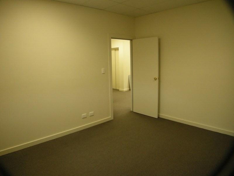Upstairs/10-24 Dawson Street, Strathalbyn SA 5255