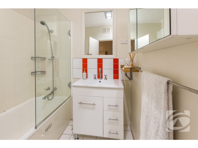 20 Jubilee Crescent, Mount Barker SA 5251