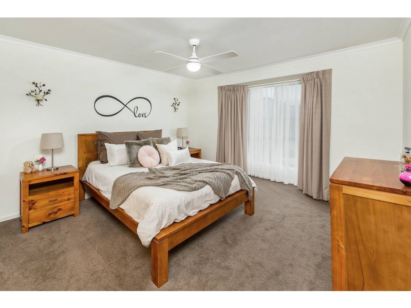 10 Ashfield Street, Mount Barker SA 5251