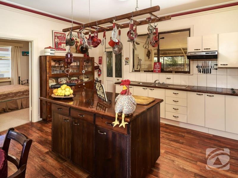 192 Broadbent Road, Macclesfield SA 5153