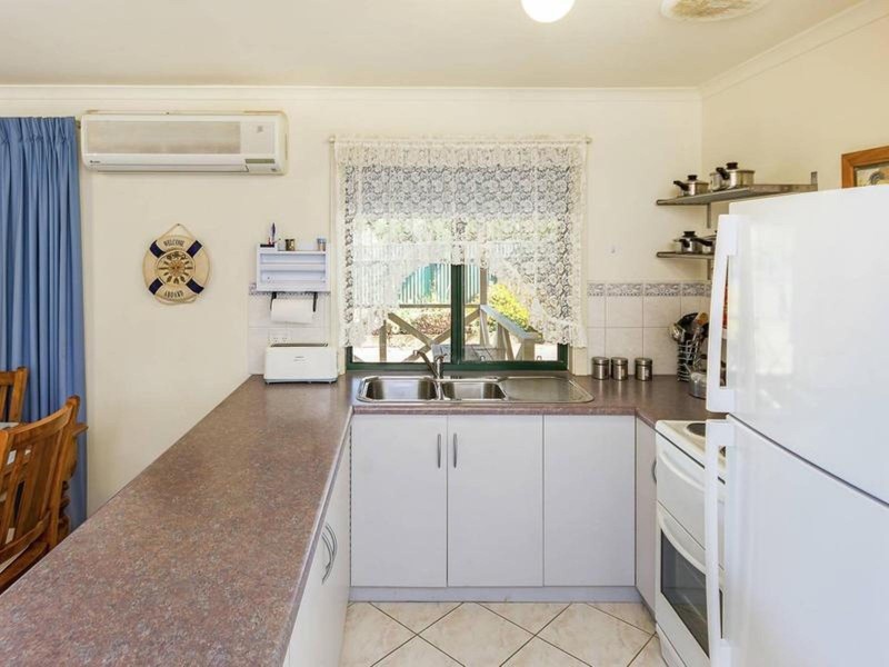 8 Watson Street, Milang SA 5256