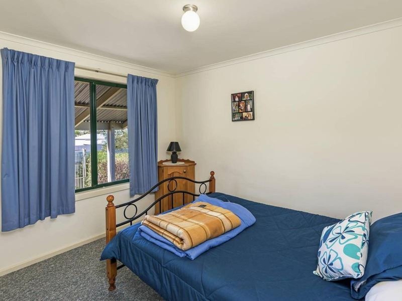 8 Watson Street, Milang SA 5256