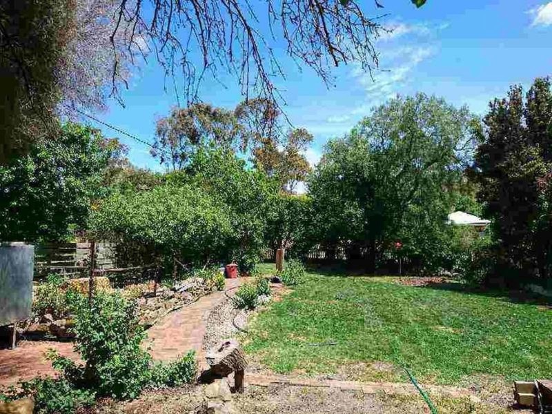 10 Donald Street, Dawesley SA 5252