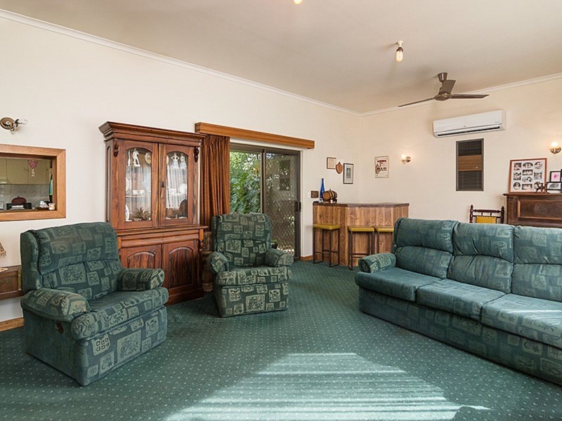 6 Love Avenue, Strathalbyn SA 5255
