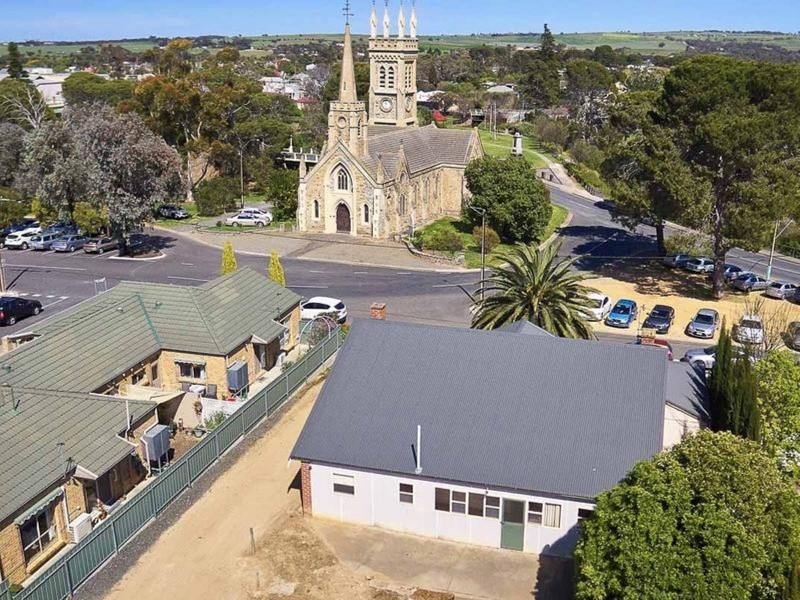 6 Alfred Place, Strathalbyn SA 5255