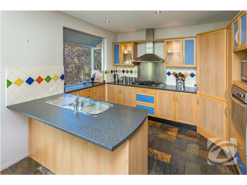 10 Albert Avenue, Crafers West SA 5152