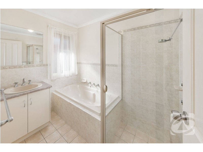 5 Dawson Street, Mount Barker SA 5251