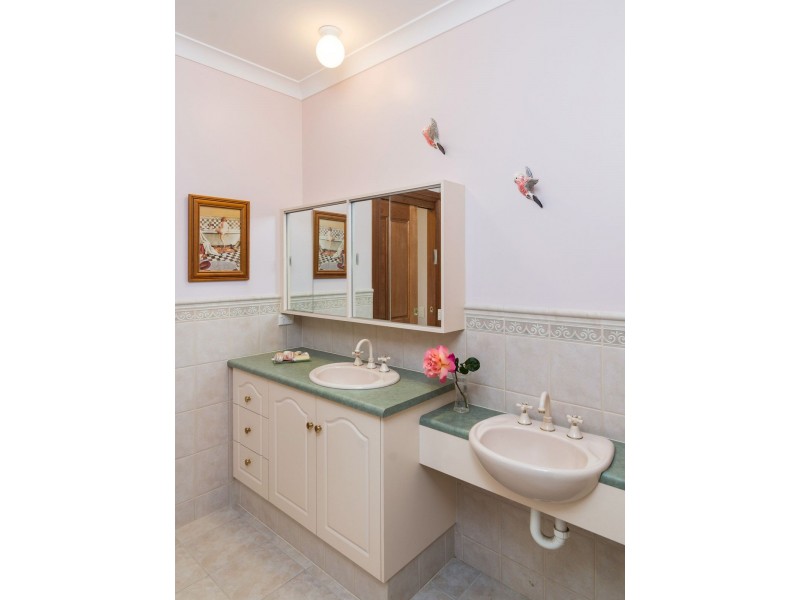 12 Harrogate Road, Dawesley SA 5252