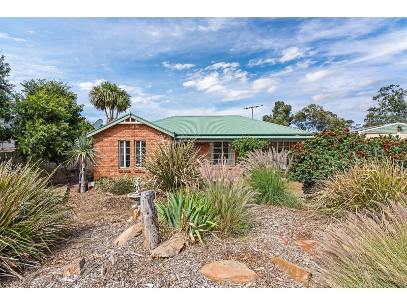 6 Loader Street, Kanmantoo SA 5252