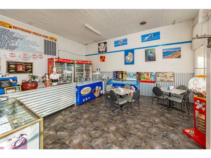 17 Railway Terrace, Morgan SA 5320