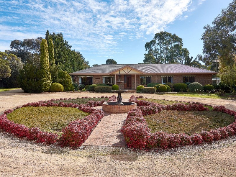 3 Albion Drive, Strathalbyn SA 5255