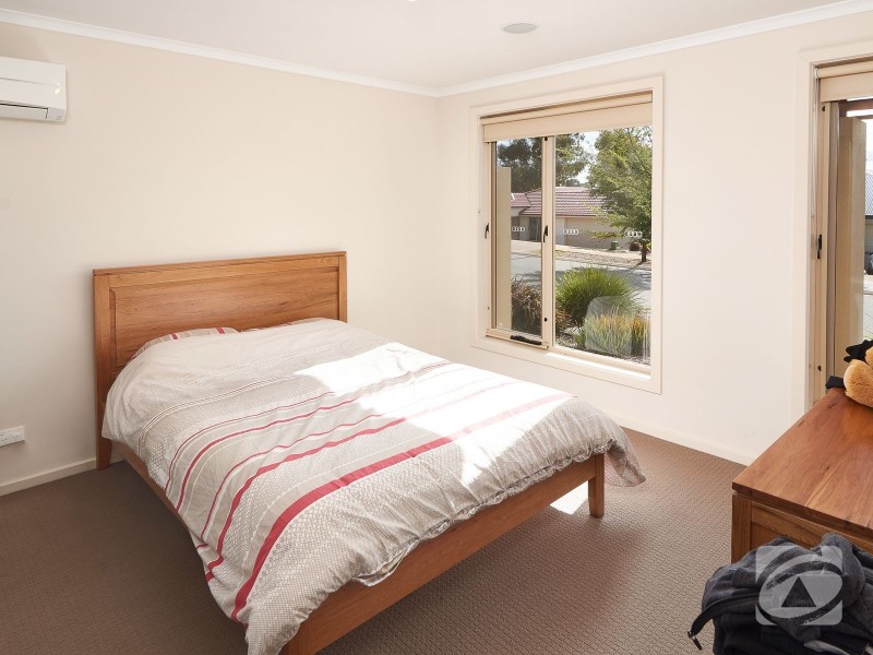 36 Douglas Drive, Mount Barker SA 5251