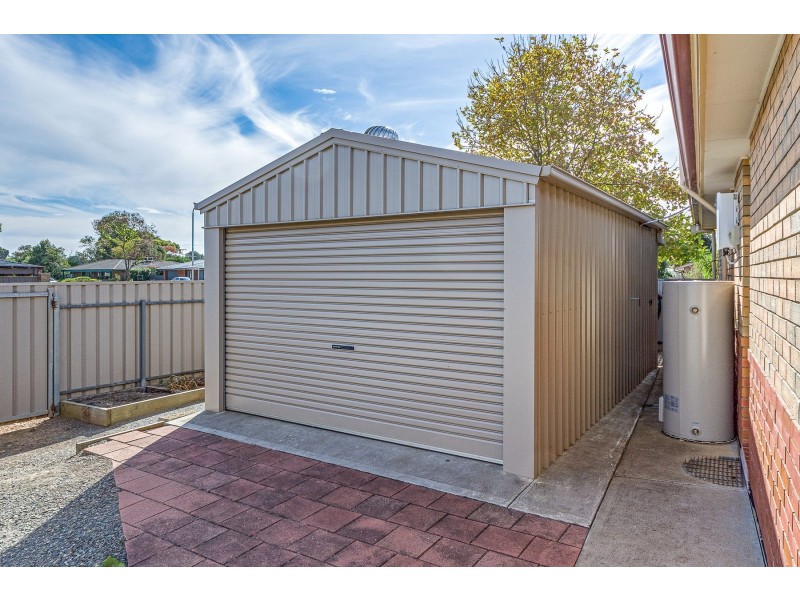 9a Berry Smith Drive, Strathalbyn SA 5255