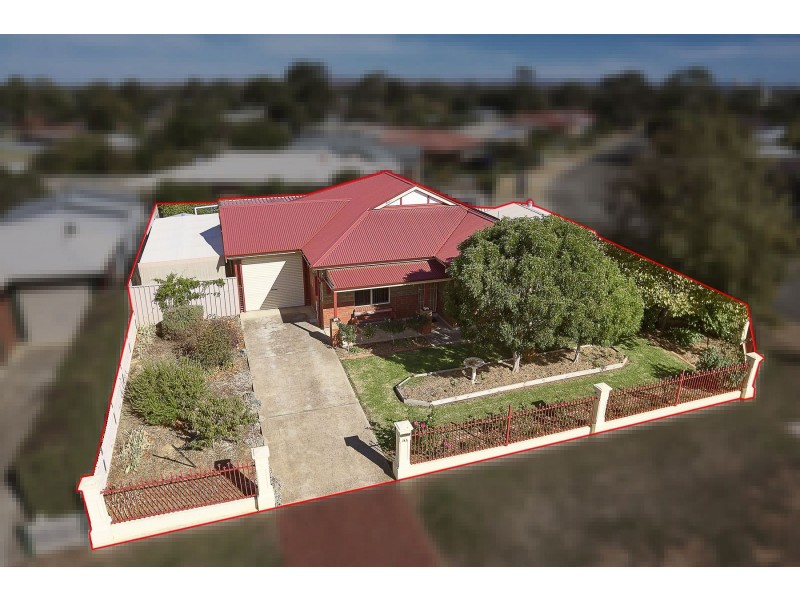 9a Berry Smith Drive, Strathalbyn SA 5255