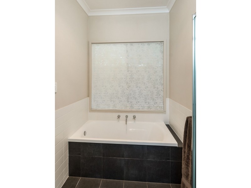 9 Elsie Drive, Strathalbyn SA 5255