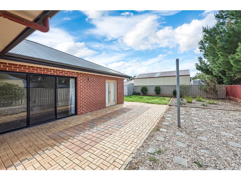 9 Elsie Drive, Strathalbyn SA 5255