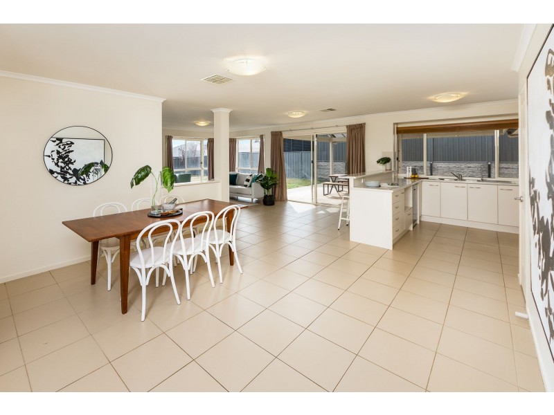 15 Adamson Court, Mount Barker SA 5251
