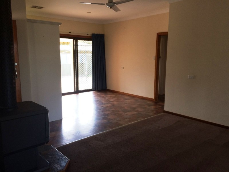 27 Angas Plains Road, Strathalbyn SA 5255