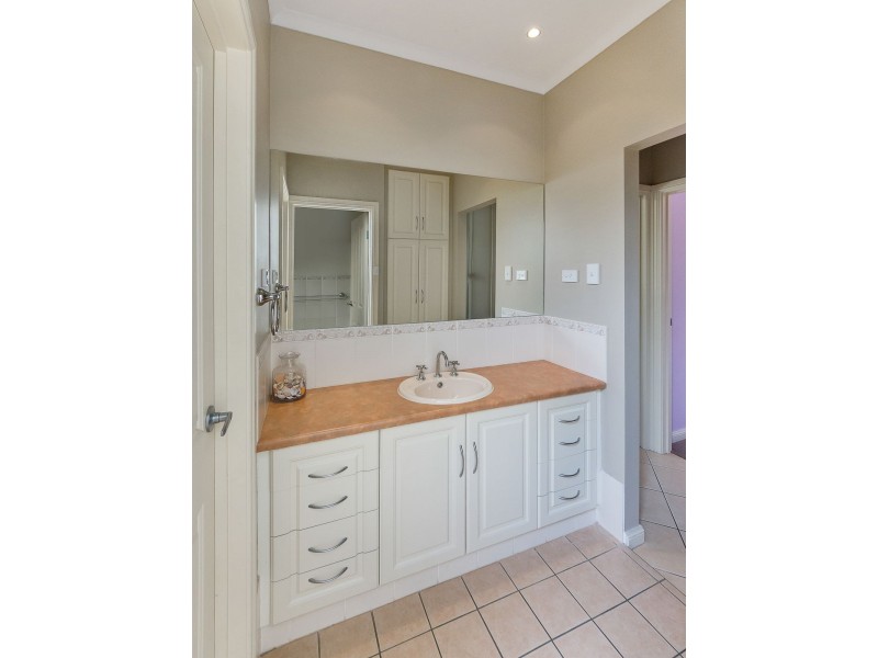 10 Monteith Court, Mount Barker SA 5251