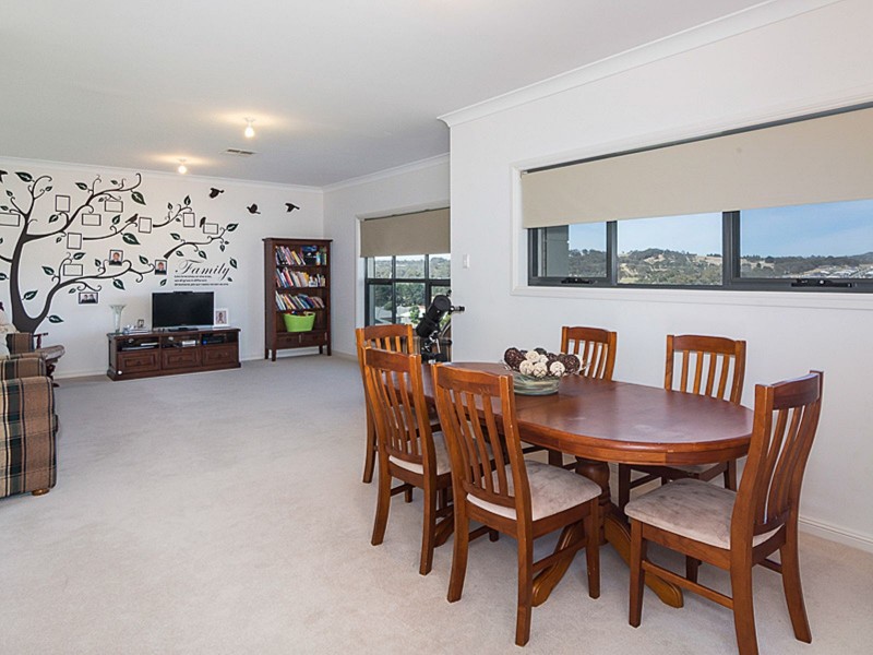 2 Pinnacle Court, Mount Barker SA 5251