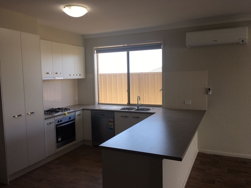 23 Aston Parade, Mount Barker SA 5251