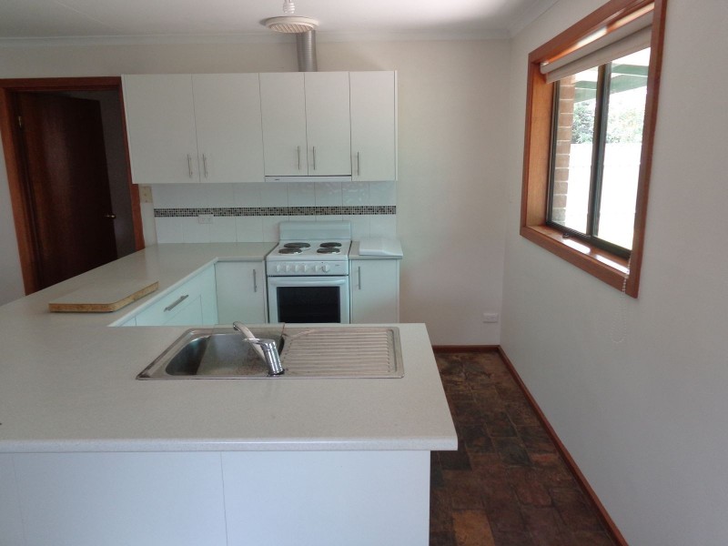 16 Carr Street, Mount Barker SA 5251